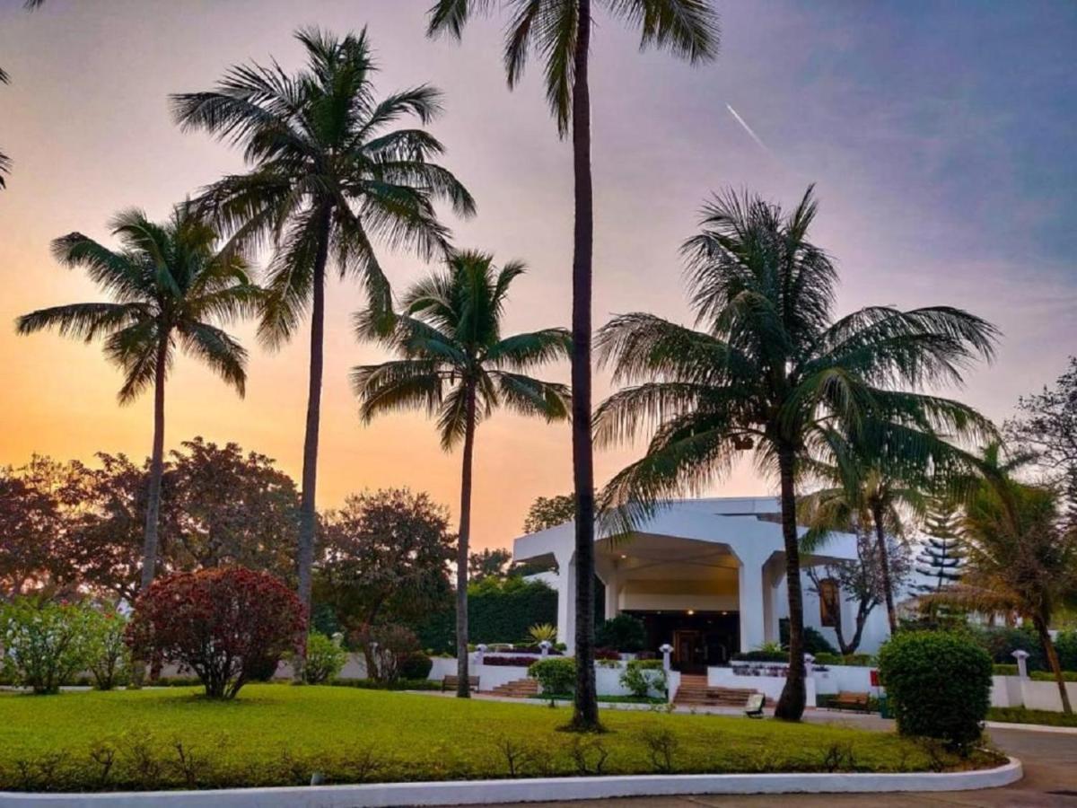 Hotel Trident Bhubaneswar Exterior foto